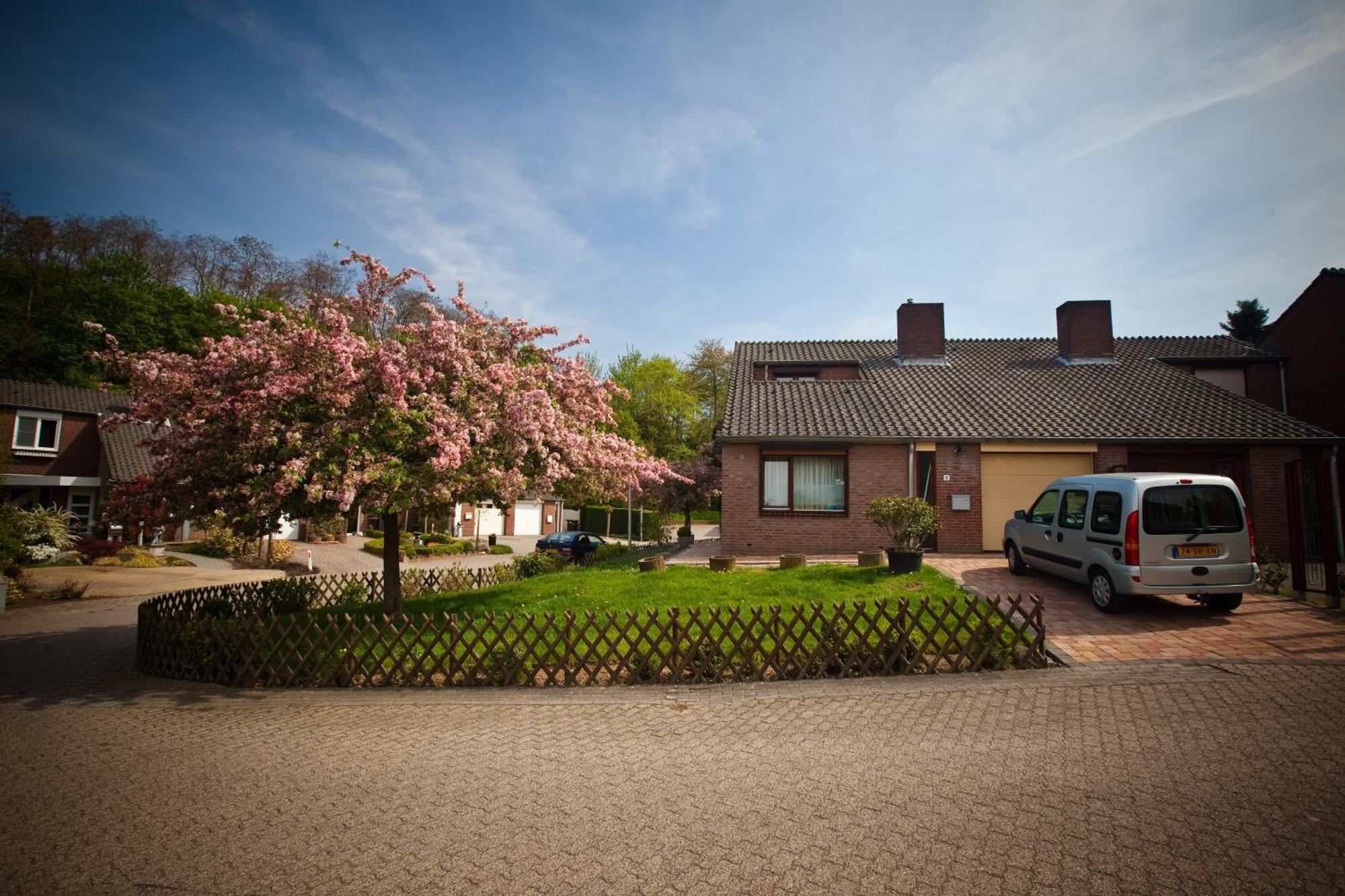 Rene'S B&B Kerkrade Exterior photo